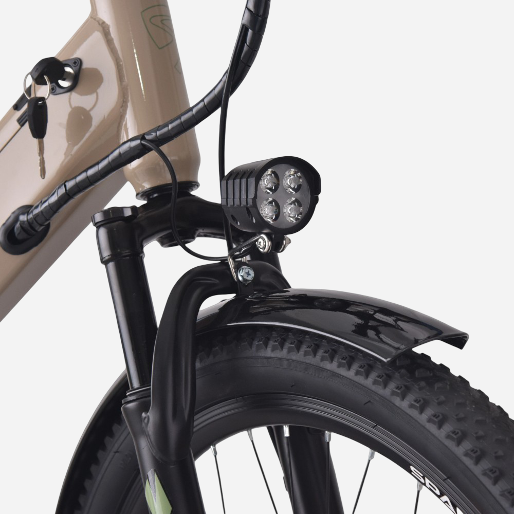 Spark E-CITY EASY GO 26" — LED-фара 4 діоди на вилці, замок акумулятора з ключем, переднє крило
