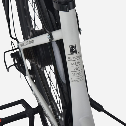 Spark E-CITY EASY WAY — технічна наклейка на рамі: 48V/500W, 12,5Ah, 26", сертифікат EN 17405