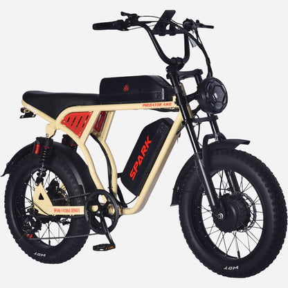 Електровелосипед SPARK PREDATOR AWD спереду справа, видно круглу фару та широке переднє колесо.
