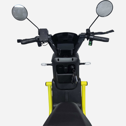 SPARK BOOST 14" панель керування, тримач телефону та дзеркала, вид ззаду