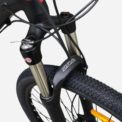 Cronus BATURO 520 — вилка SR Suntour XCR з LockOut та переднє колесо Kenda