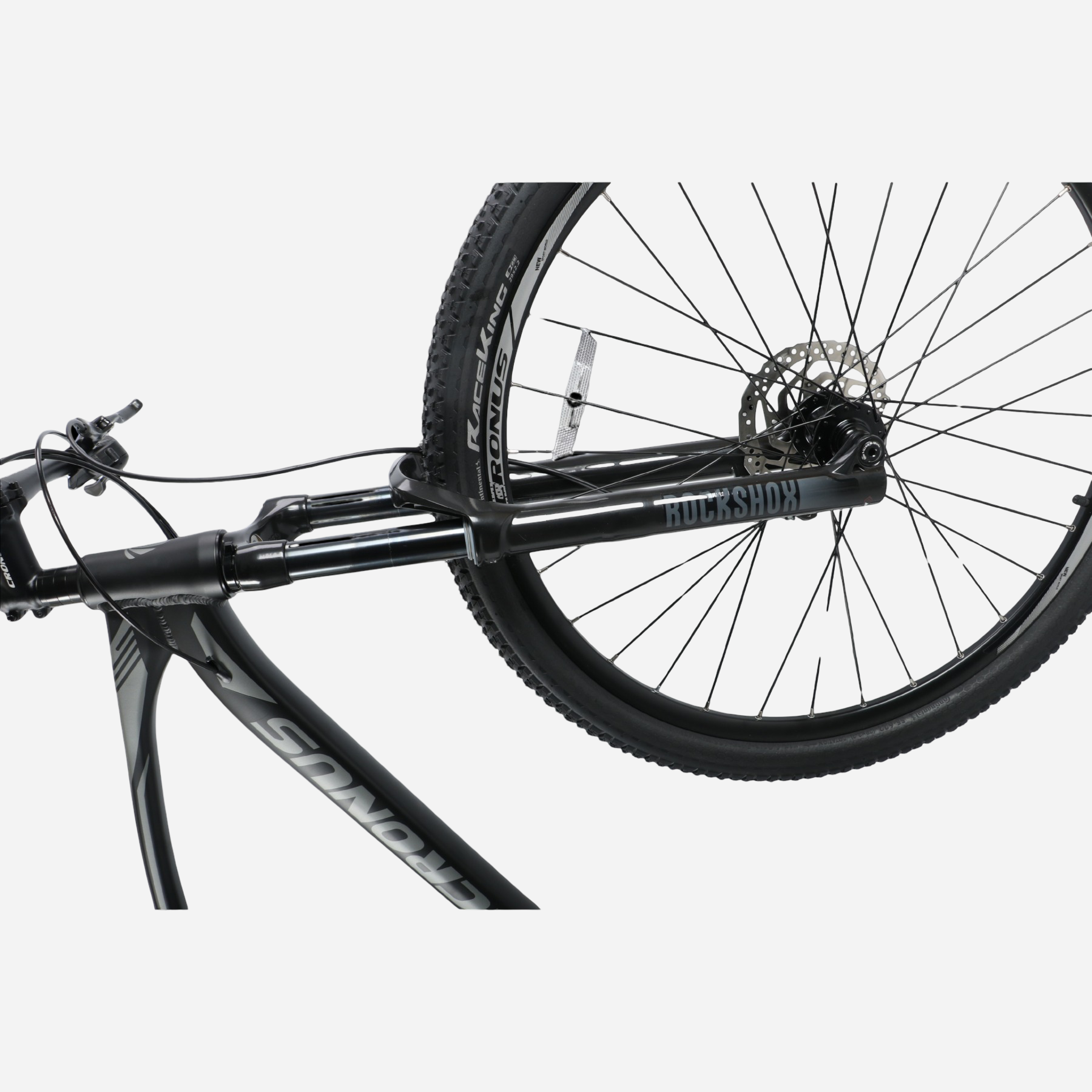 Cronus FANTOM 29" — вилка RockShox Recon Silver RL та переднє колесо з ротором