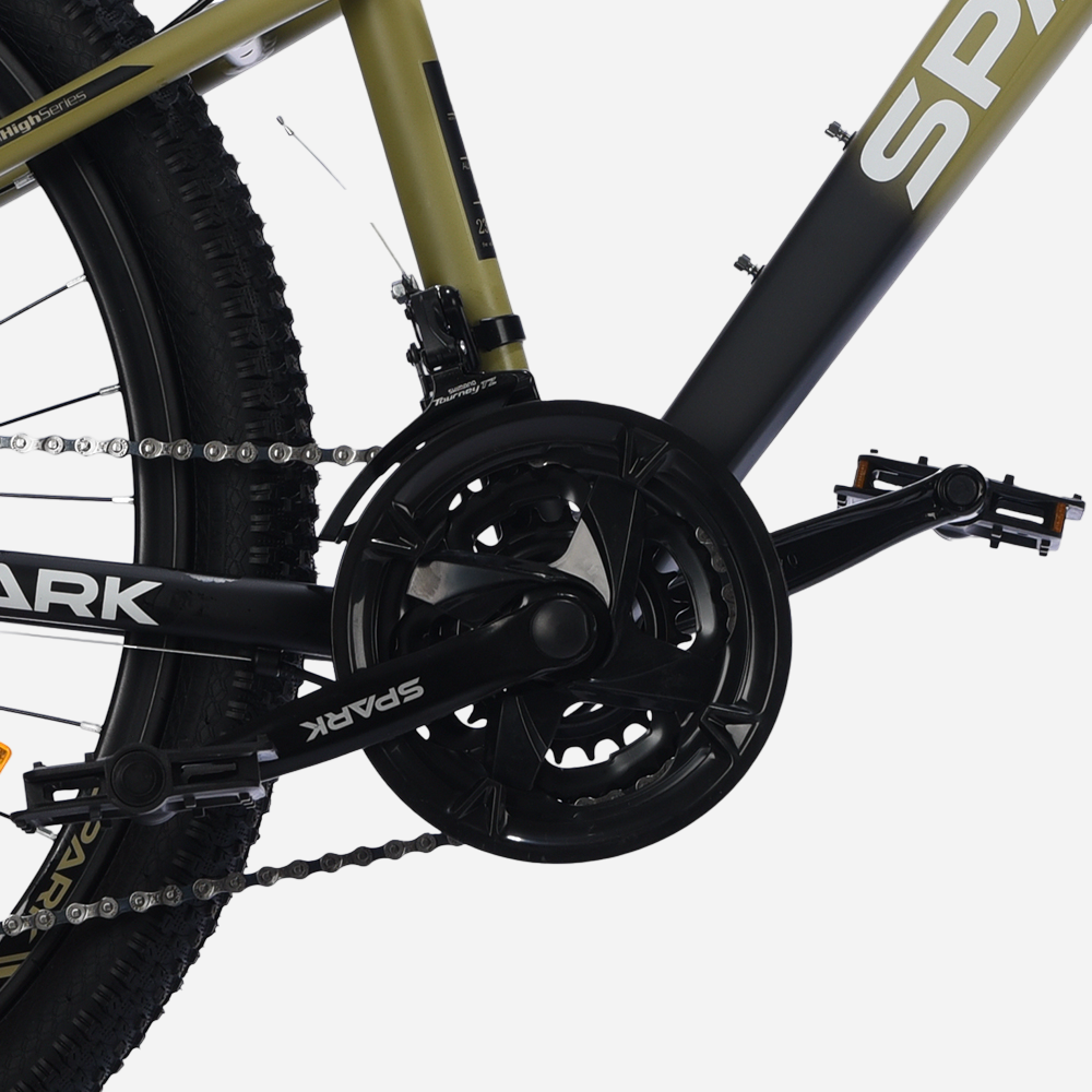 Spark AXION 26" — система Spark з потрійною зіркою, шатун та педаль, передній перемикач Shimano