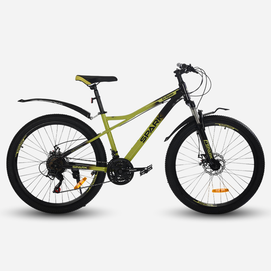 Гірський велосипед Spark ECLIPSE 26" сталева рама 13" салатовий з чорним, вид збоку справа — дискові гальма, амортизаційна вилка, пластикові крила, перемикач Shimano, підніжка