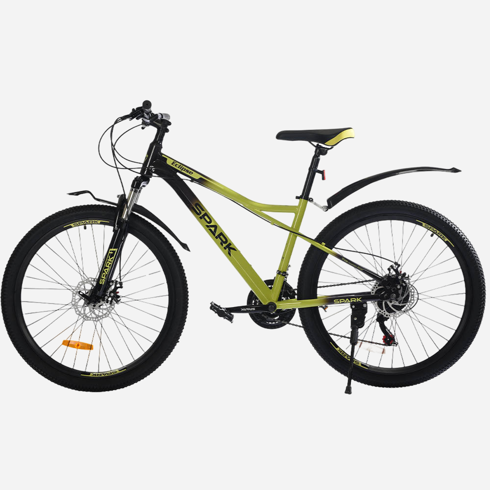Гірський велосипед Spark ECLIPSE 26" салатовий з чорним, лівий бік — трансмісія Shimano 21 швидкість, дискове гальмо, заднє крило, підніжка, широкі покришки 26×2.35