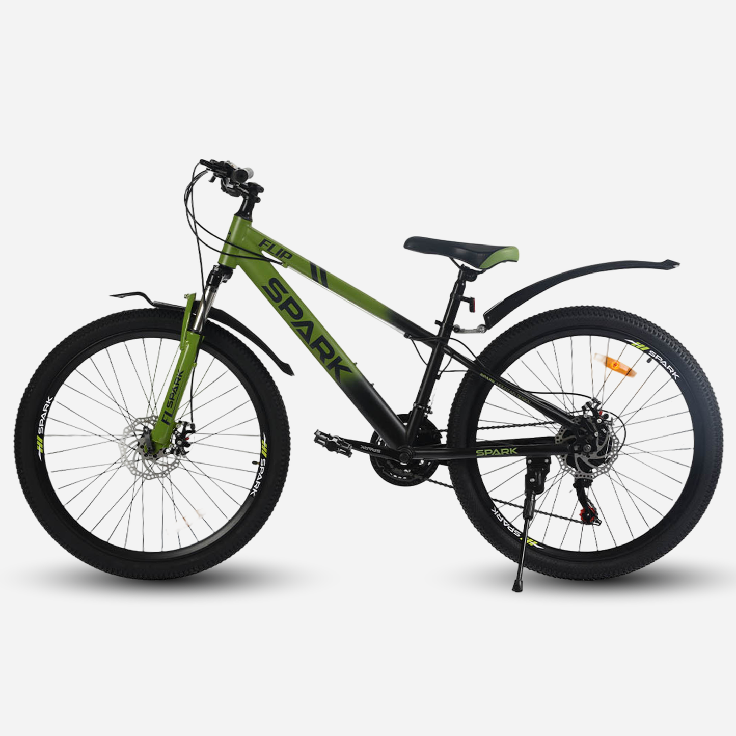 Гірський велосипед Spark FLIP 26" сталева рама 13" чорно-зелений, вид збоку зліва — дискові гальма, амортизаційна вилка, пластикові крила, перемикач Shimano, підніжка