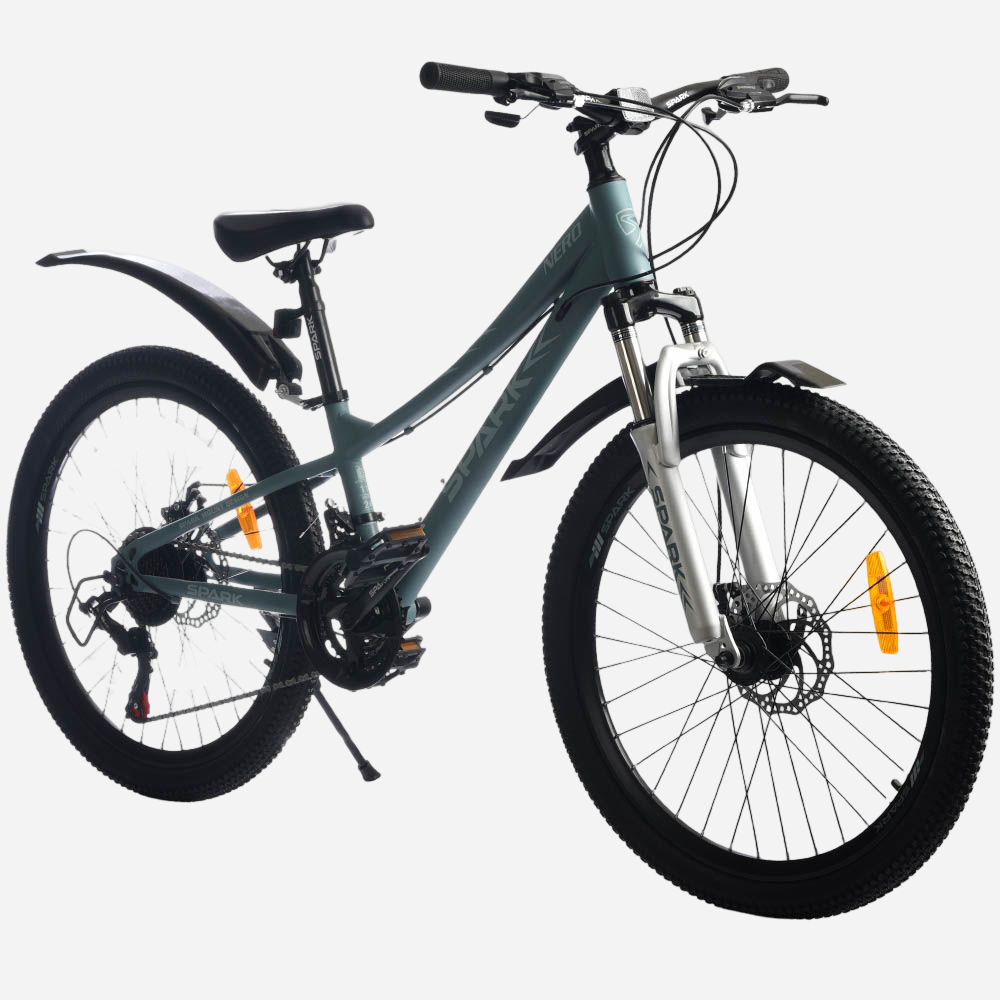 Spark NERO 24" сталева рама 11" — вигляд спереду, амортизаційна вилка Spark та дискові гальма