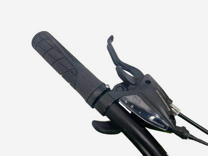 Гірський велосипед Titan Shadow 26" магнієва рама Shimano 15.5"