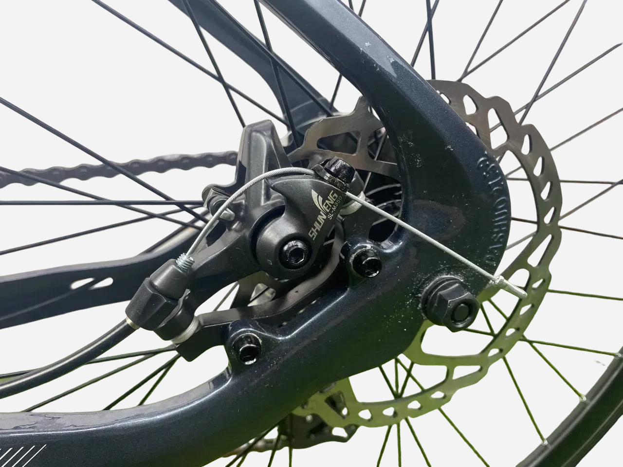 Гірський велосипед Titan Shadow 26" магнієва рама Shimano 15.5"