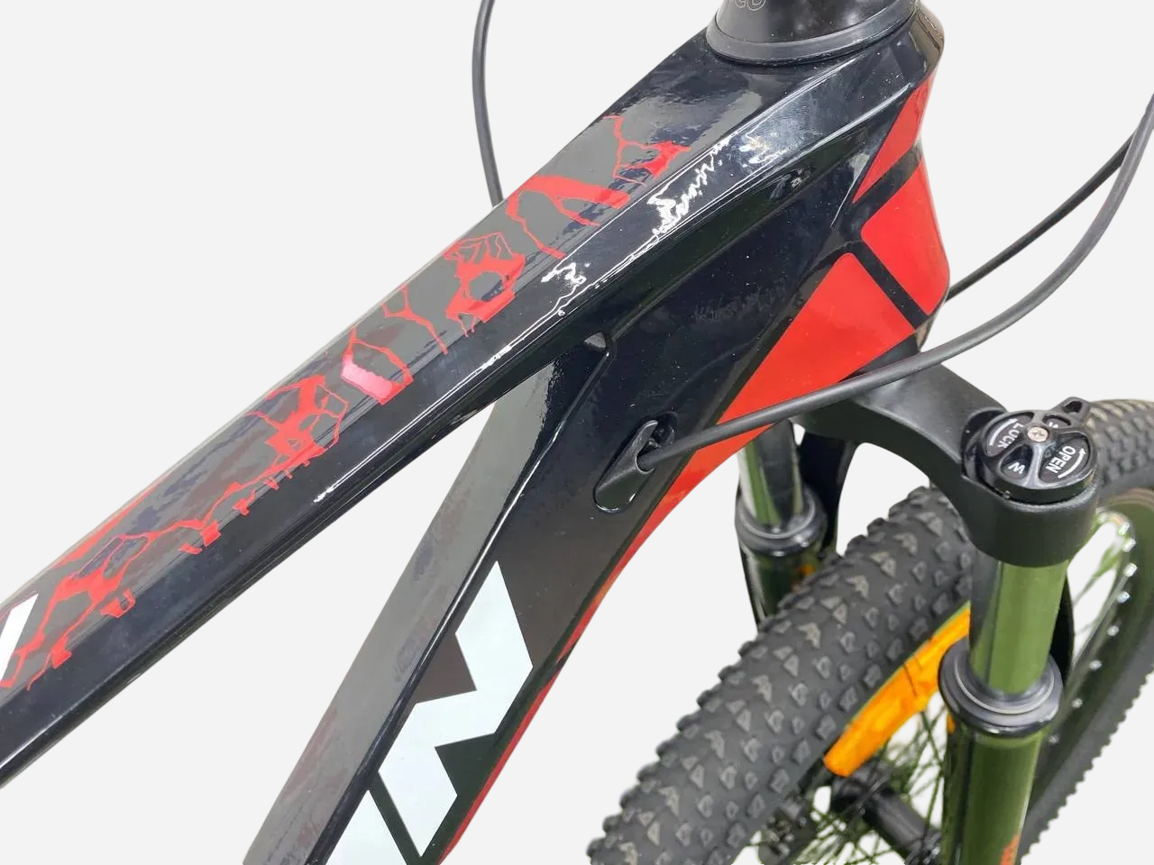 Гірський велосипед Titan Shadow 26" магнієва рама Shimano 15.5"
