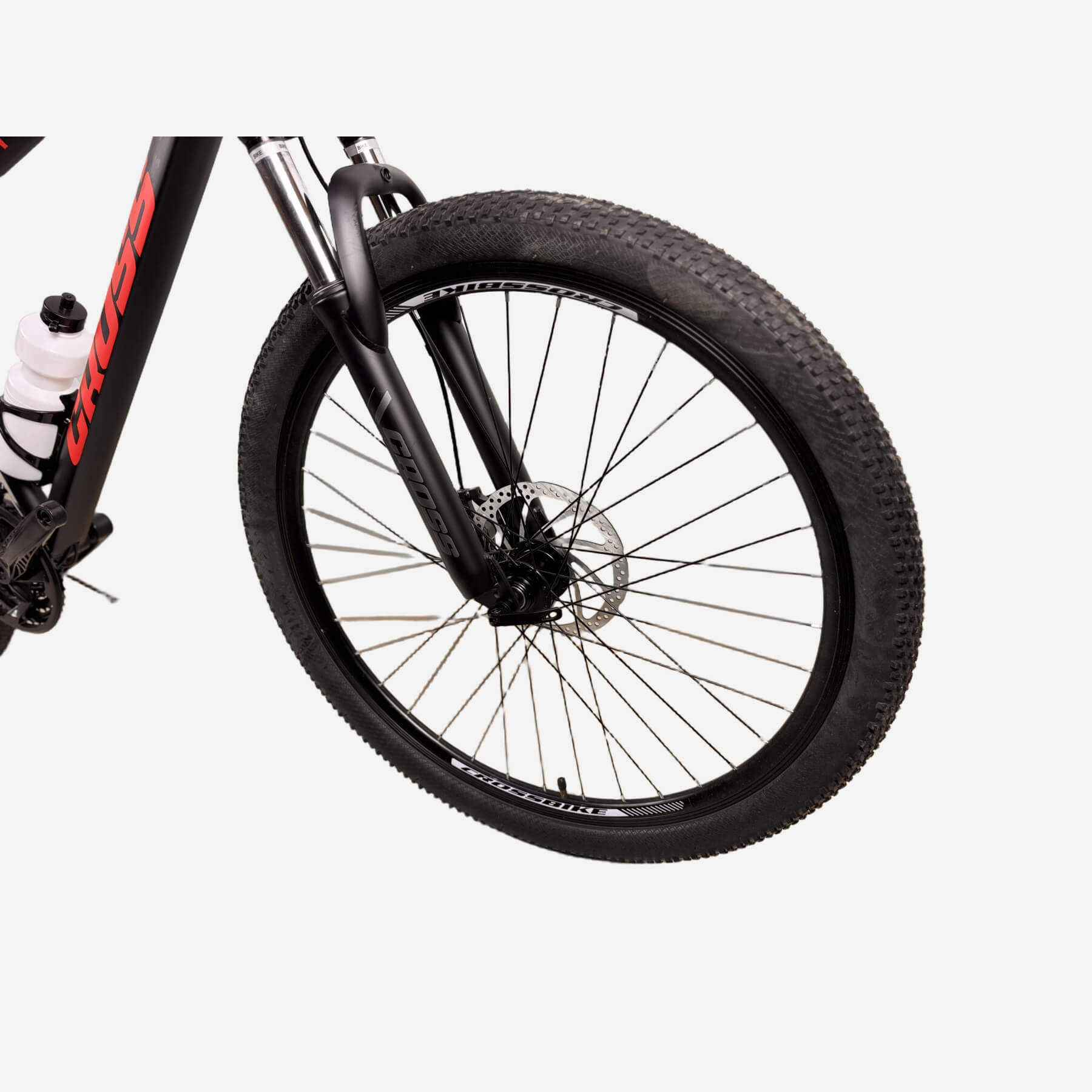 Cross Focus 27.5" — переднє колесо з дисковим гальмом і амортизаційною вилкою